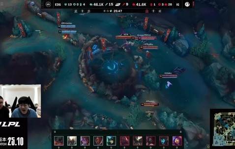 j9九游会老哥俱乐部交流Wayward吐槽Zdz：剑魔你上啊，这波换程璐来真杀完了