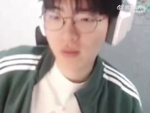 j9九游会老哥俱乐部交流Rascal：韩华的选手们真的很擅长团战 我感觉他们会获得世界冠军